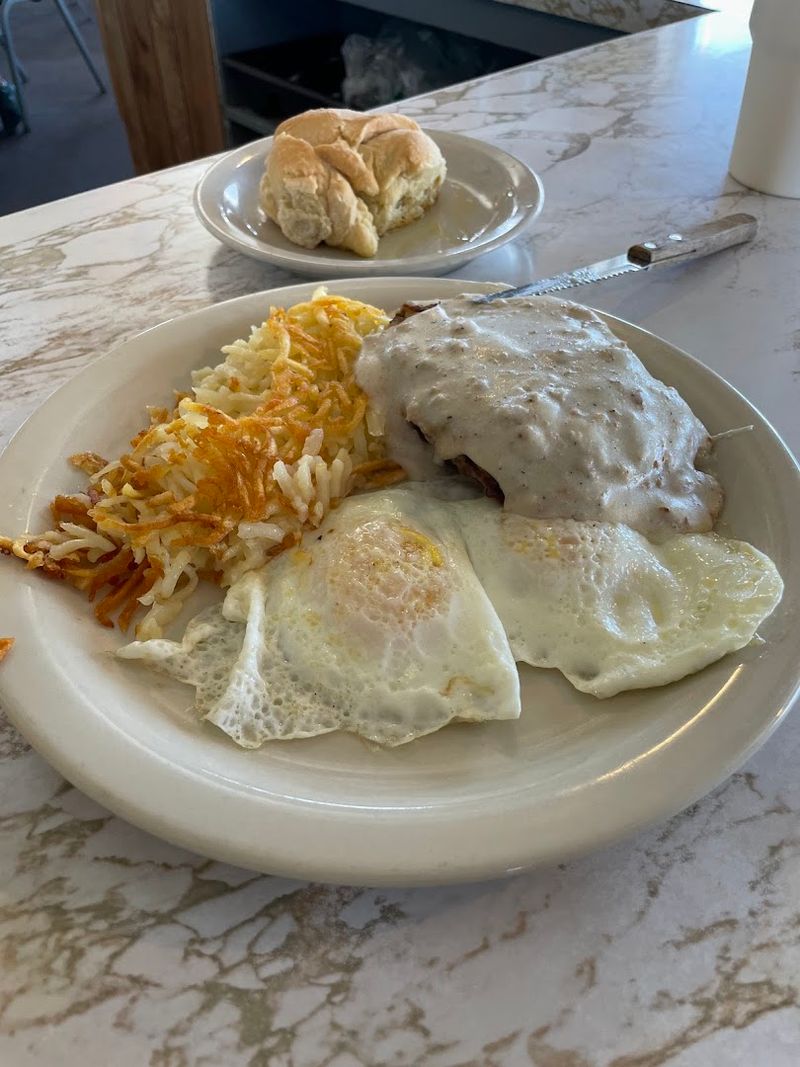 A classic Arizona diner known for its amazing fish and chips 6 Chicken Fried Steak That Earns Top Honors in Yuma
