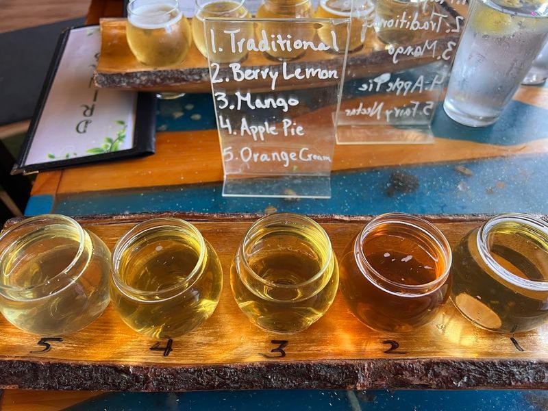 Mead Flights That Introduce You to a Medieval Tradition