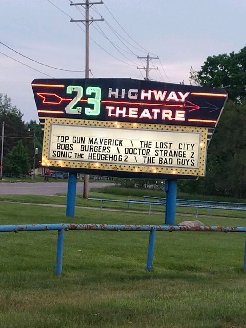US 23 Drive-In Theatre - Flint, Michigan