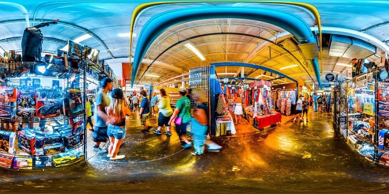 Live Entertainment and a Festive Weekend Vibe