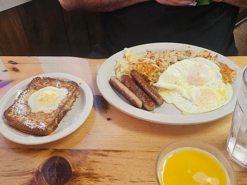 French Toast That Customers Cannot Stop Talking About