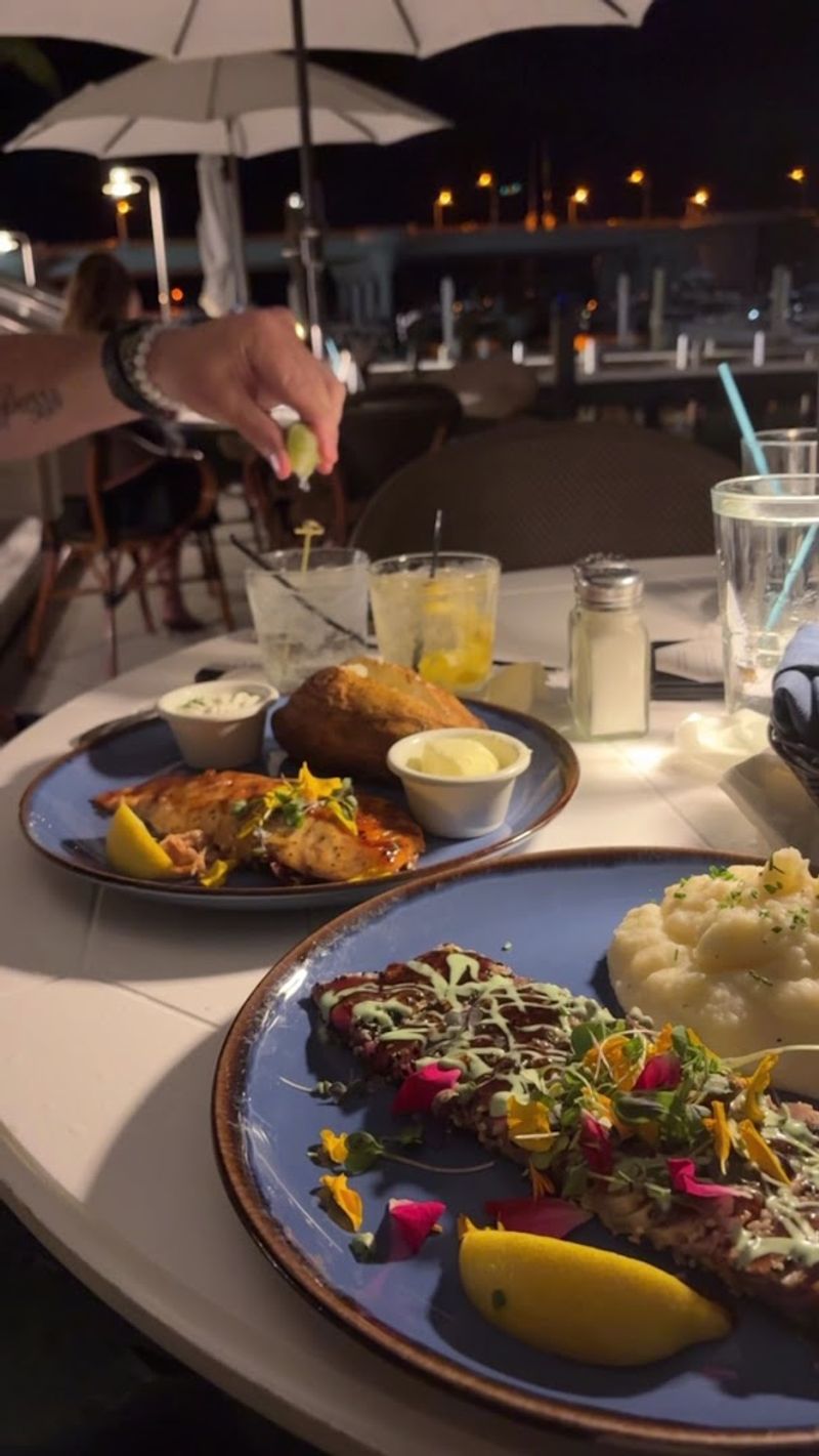 Appetizers That Kick Off the Meal in Style