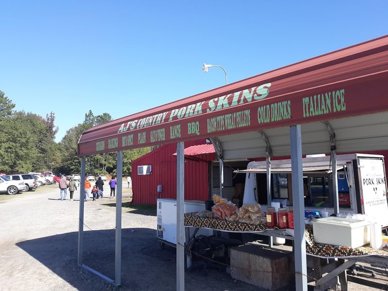 Fresh Food Vendors and Tasty Snacks