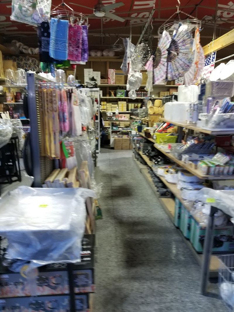 Margaritas and a Bar Right Inside the Market