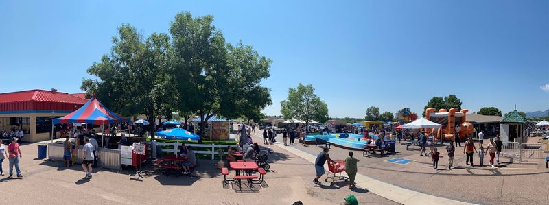 Live Music That Keeps the Energy Going All Day Long