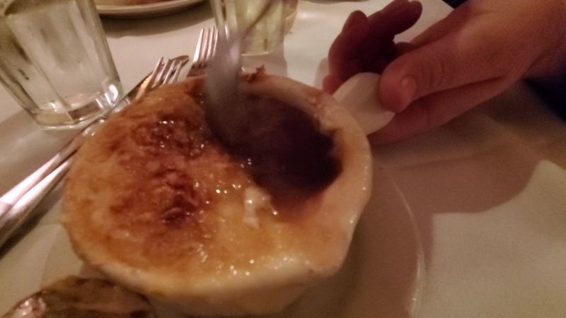 This Illinois Restaurant Is Known For Its Incredible French Onion Soup 10 The Cheesecake You Cannot Skip