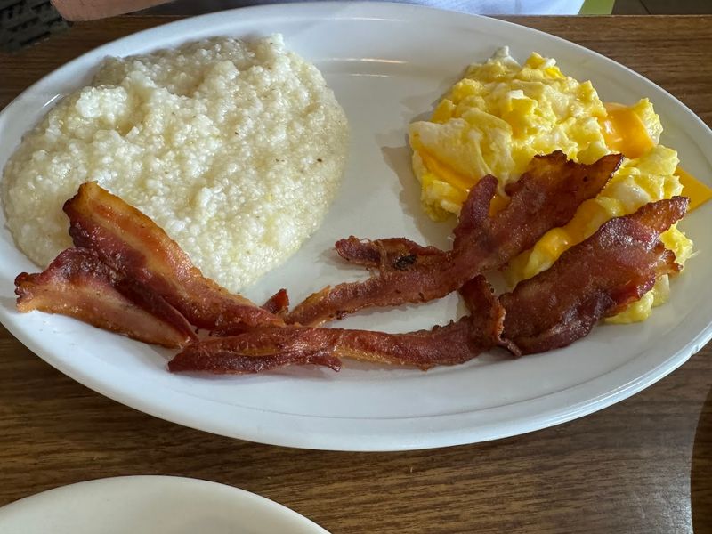 Grits That Are Honestly the Bomb