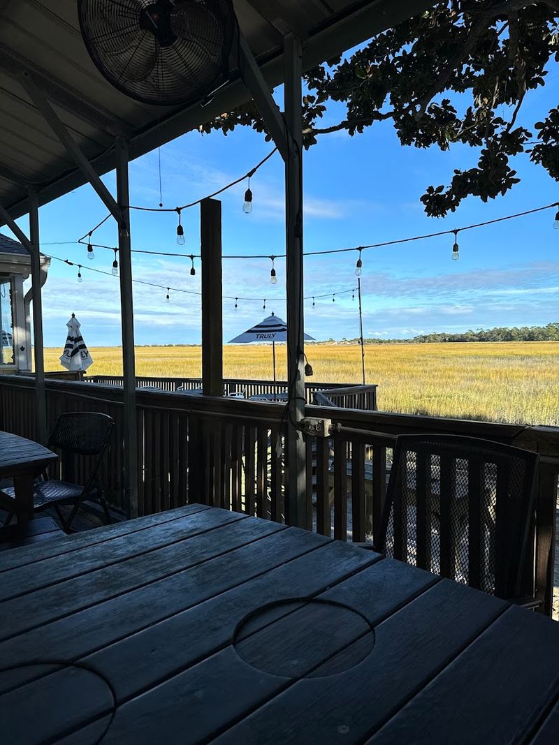 The Outdoor Porch Dining Experience