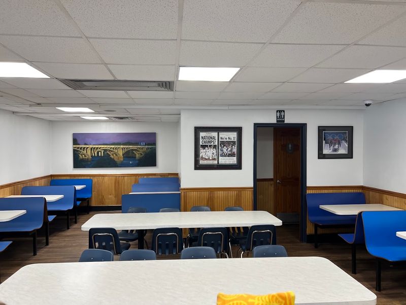 Spotlessly Clean Dining Room and Kitchen