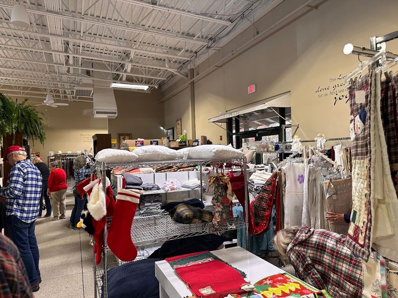 Half-Off Sales That Draw Huge Crowds