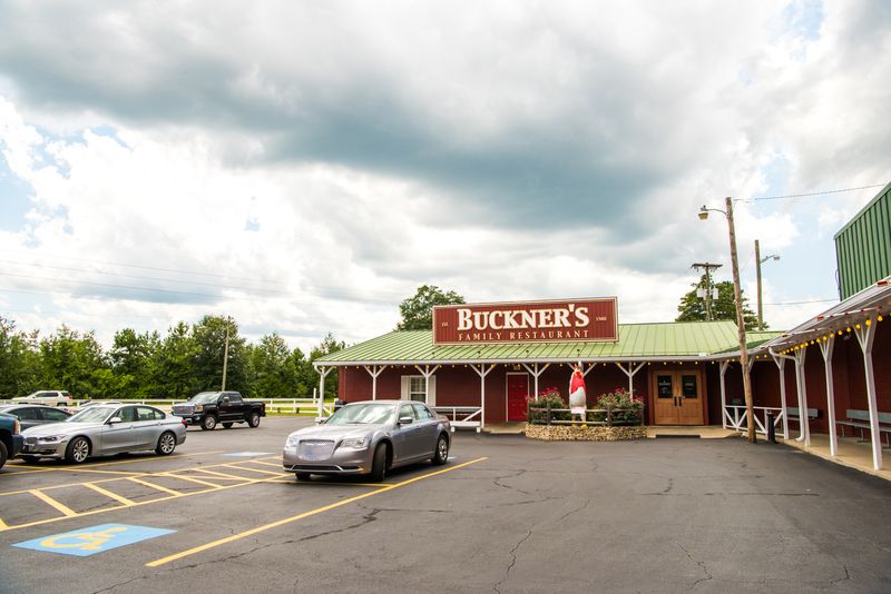 Fun Games Outside While You Wait in Line