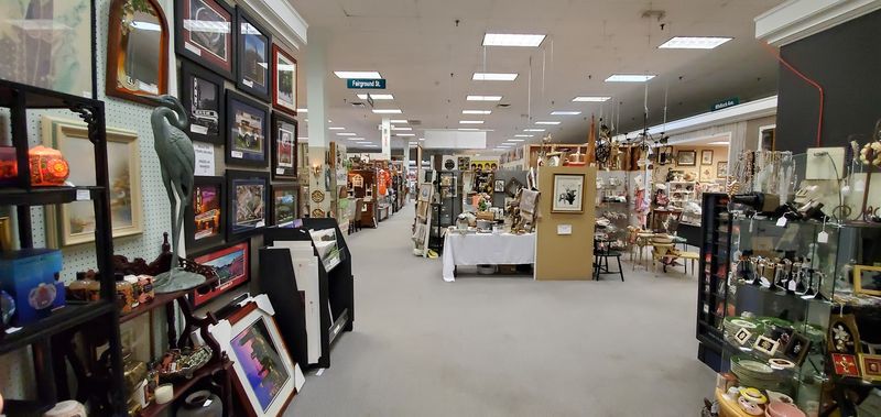 Gorgeous Artwork Worth Hanging on Your Walls