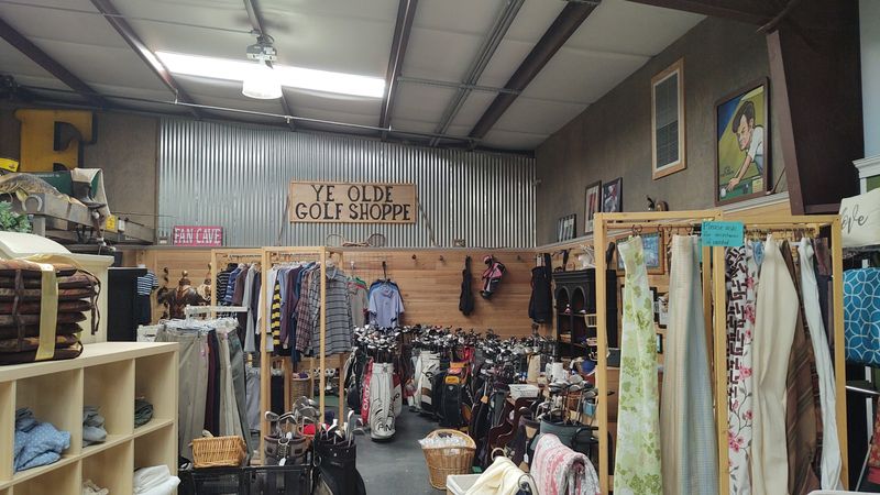 Clothing Racks Worth Flipping Through