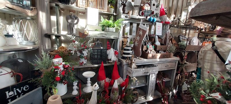 Seasonal and Holiday Gift Items