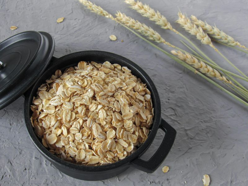 21 Foods That Can Help You Keep Things Simple in the Kitchen 19 Rolled oats