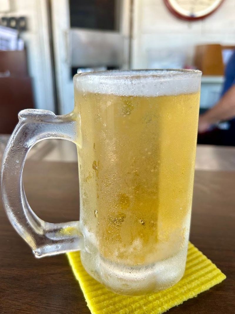 Cold Draft Beer in a Frozen Mug — A Florida Ritual
