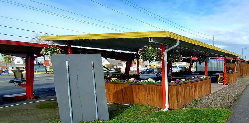 Family-Friendly Setup With a Playground Right Next Door