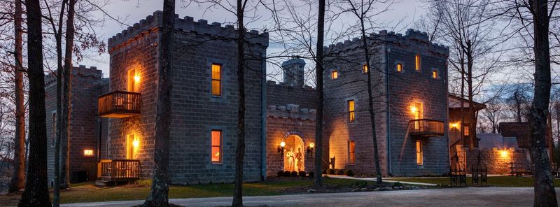 Ravenwood Castle - New Plymouth, Ohio