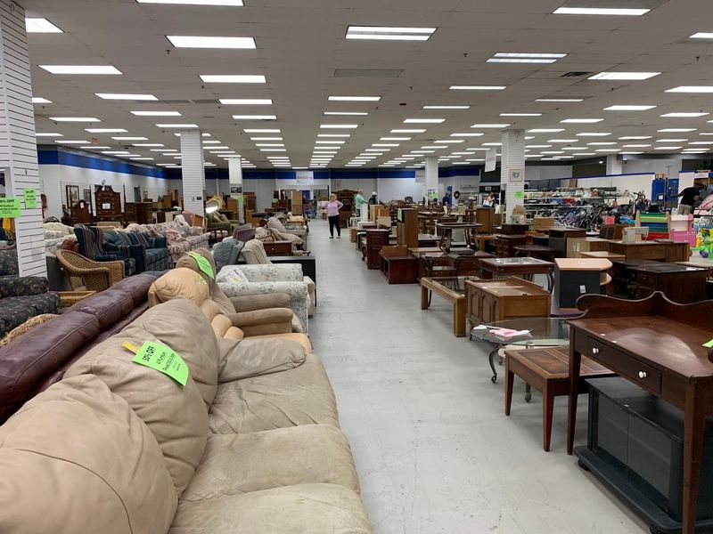 Liberty Ministries Thrift - Feasterville-Trevose, Pennsylvania