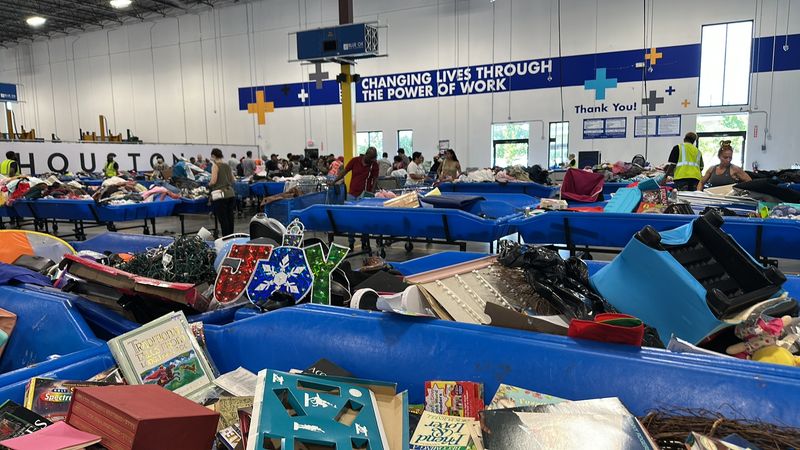 Goodwill G1 Outlet Store - Houston, Texas