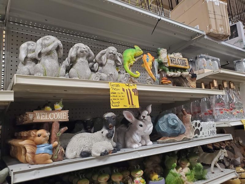 Lawn and Garden Decor With Serious Outdoor Charm