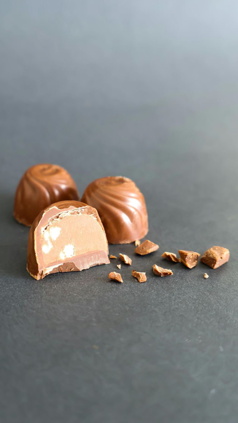 22 Foods That Often End Up in the Cart - Even Without Planning 15 Milk chocolate