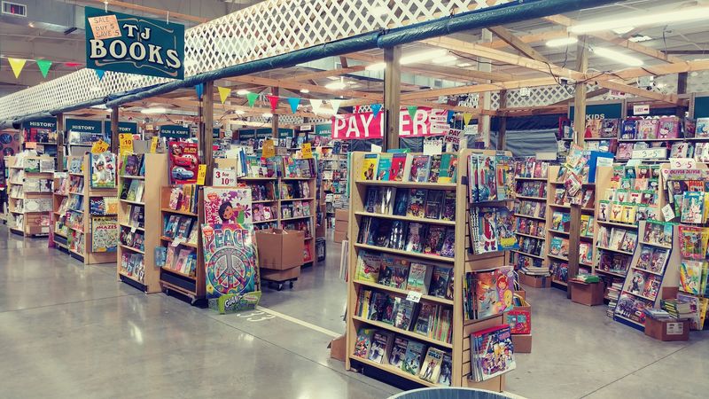 Books, Coins, and Niche Hobby Booths