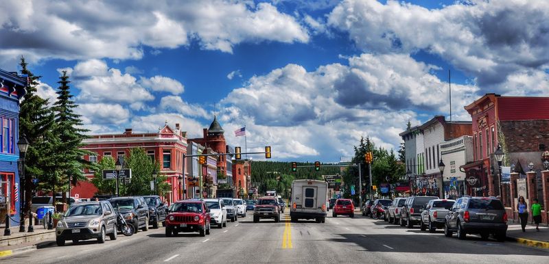 Harrison Avenue: The Heart of Antique Shopping