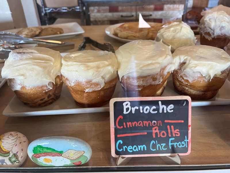 This Arizona Diner Serves Chicken Fried Steak That's Worth A Road Trip 8 The Famous Homemade Cinnamon Roll