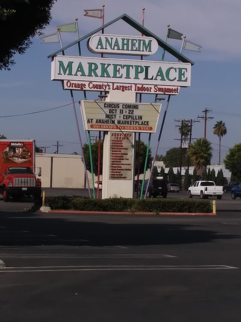 Parking, Hours, and Practical Tips for Visiting