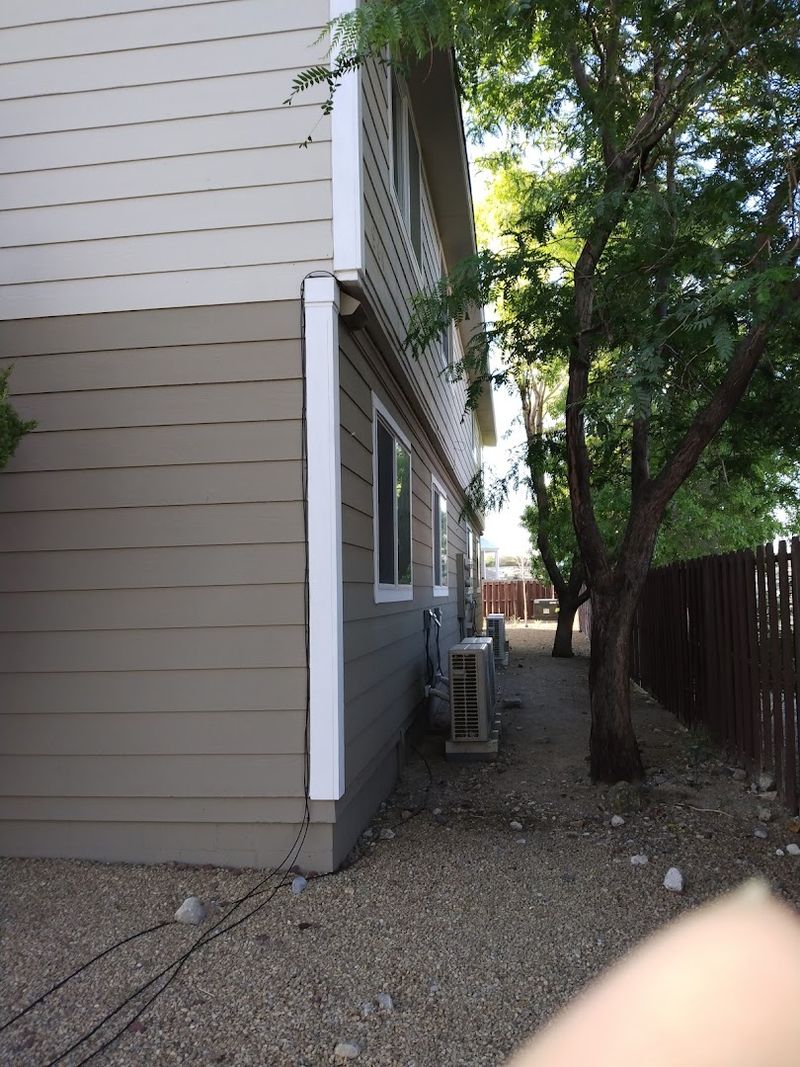 Utility Bills That Fit Neatly Into a Fixed Income