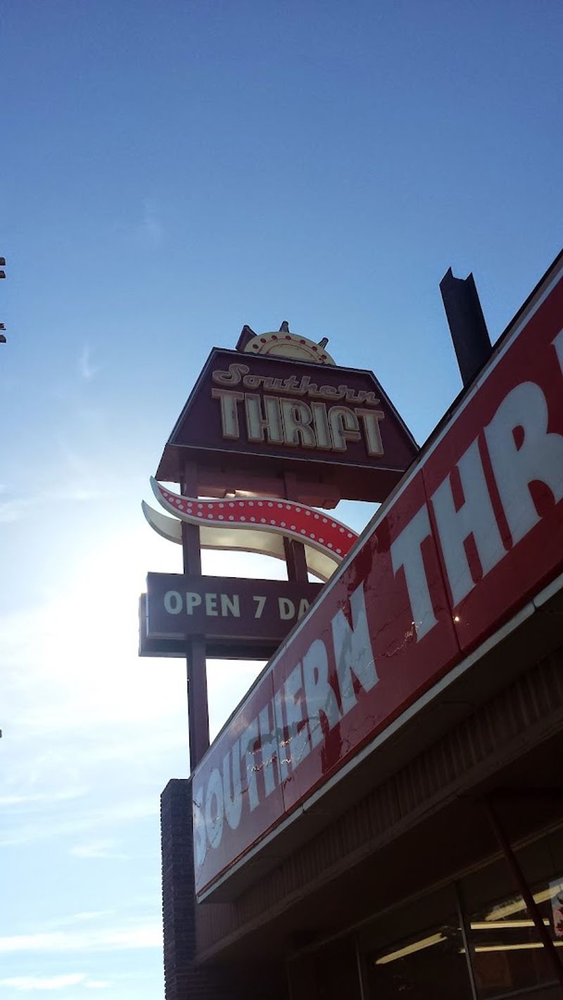 The Vintage Neon Sign Outside Is a Nashville Landmark