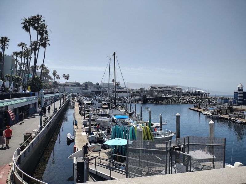 California Beach Towns That Feel Like a Year-Round Escape 9 Redondo Beach - California