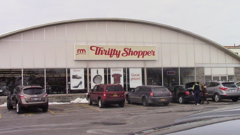 Store Hours That Work for Busy Schedules