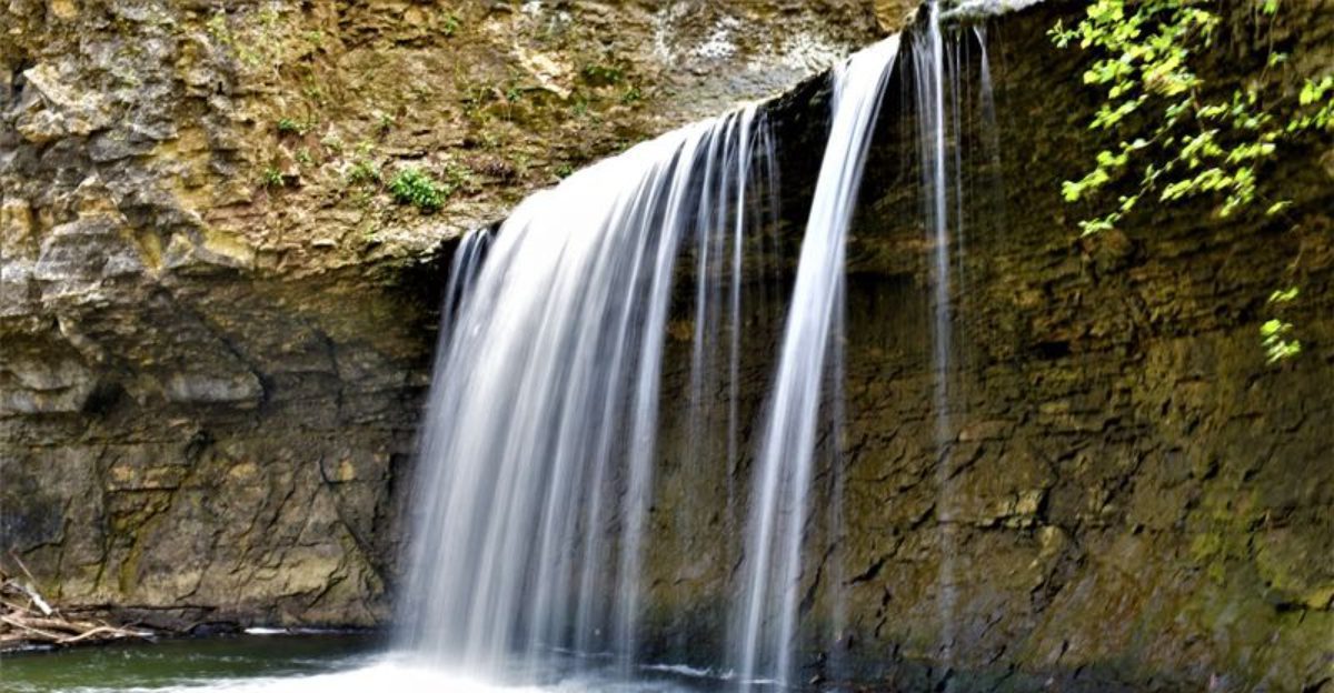 Hidden Waterfalls in Ohio That Are So Scenic Youll Think Youre Dreaming