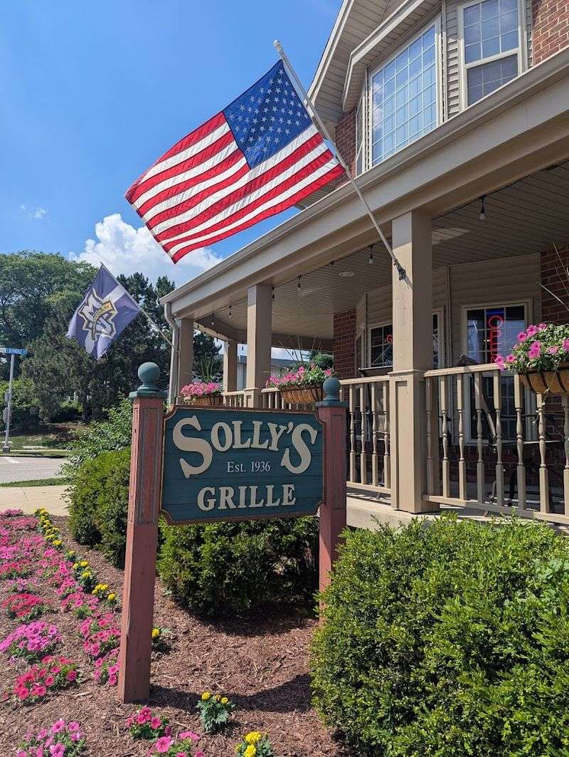 Solly's Grille - Glendale, Wisconsin