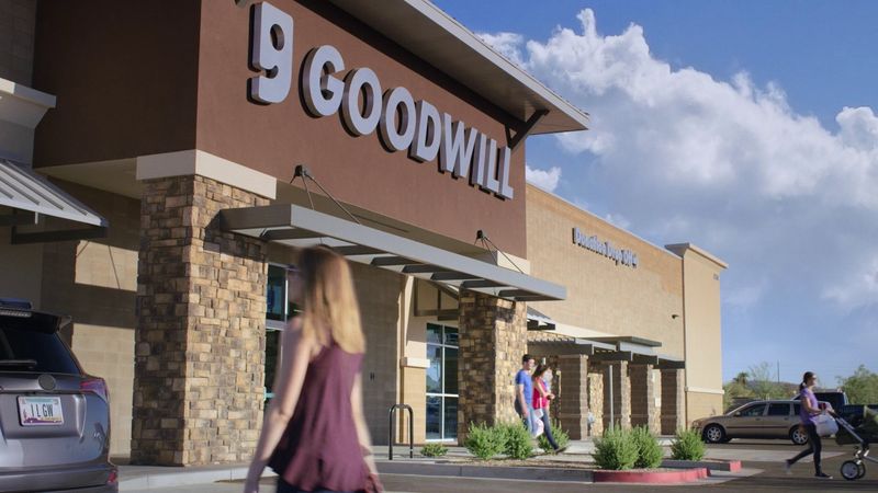 Goodwill - Retail Store and Donation Center - Chandler, Arizona