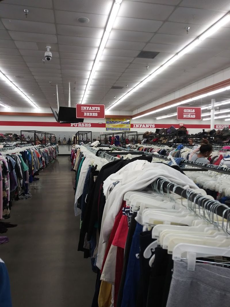 Tips for First-Time Visitors to Family Thrift Center Outlet