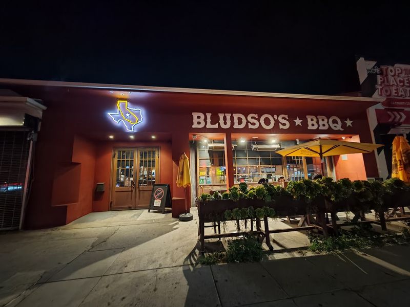 Smoked Jumbo Wings With a Dry Rub That Hits Hard