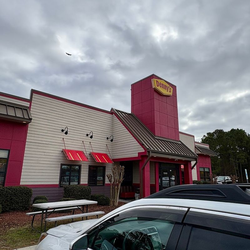 Denny's - Sneads Ferry, North Carolina