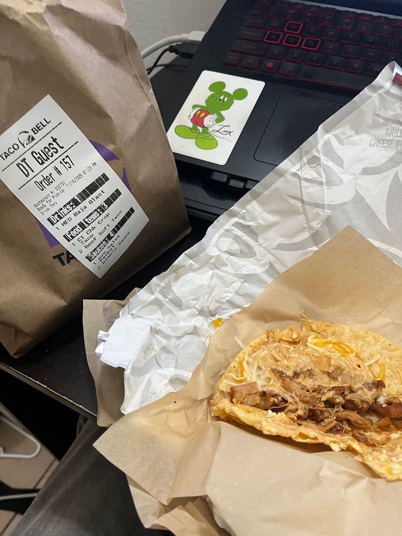 10 Arizona Late-Night Eats Locals Count On When the Night Runs Longer Than Expected 8 Taco Bell - Phoenix, Arizona