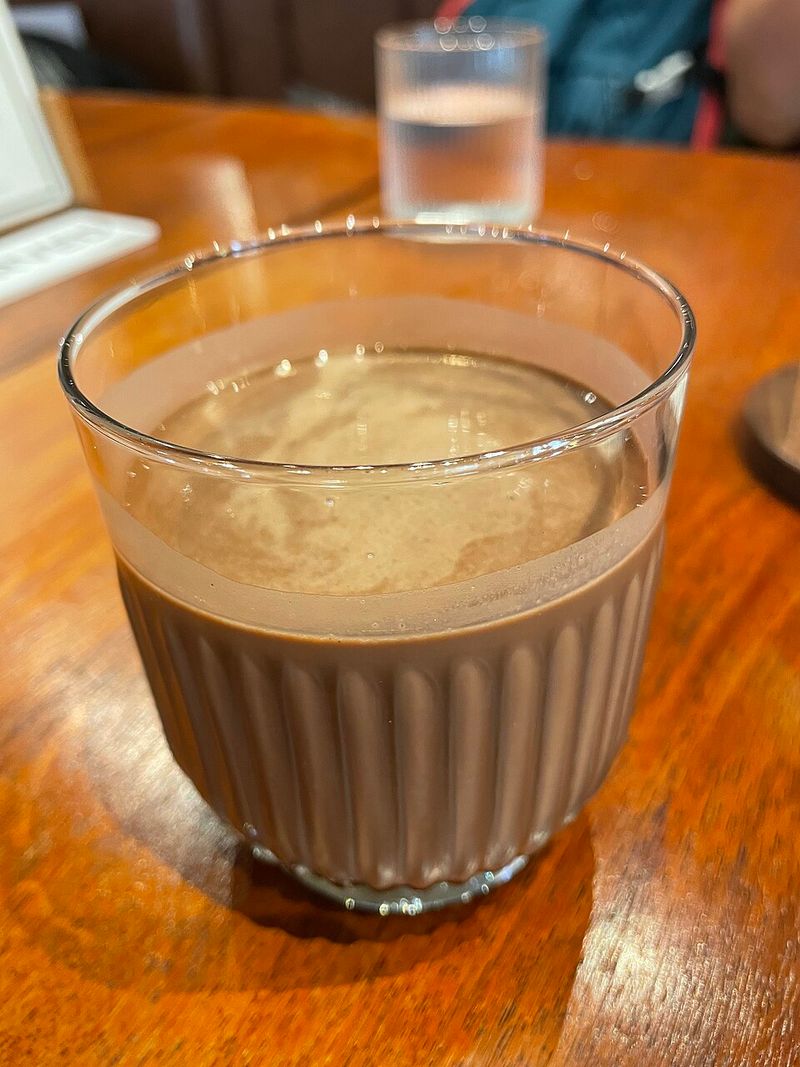20 Foods People Pretend They’ve Moved On From - But One Bite Says Otherwise 13 Chocolate milk