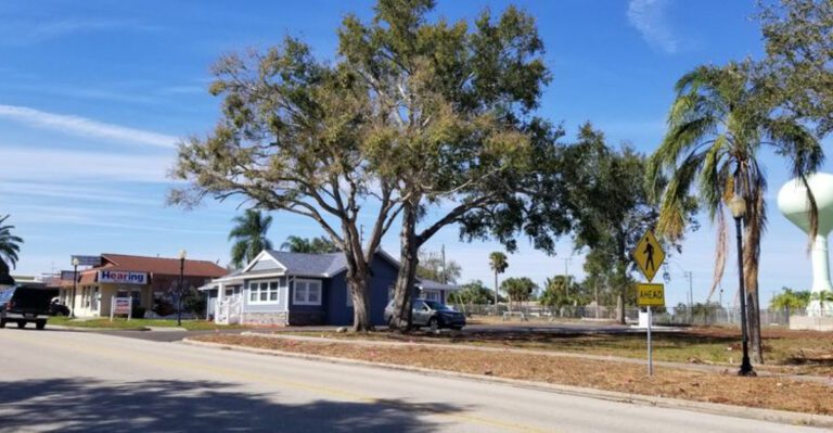 In This Calm Florida Town, Rent Stays Low And Life Feels Easy