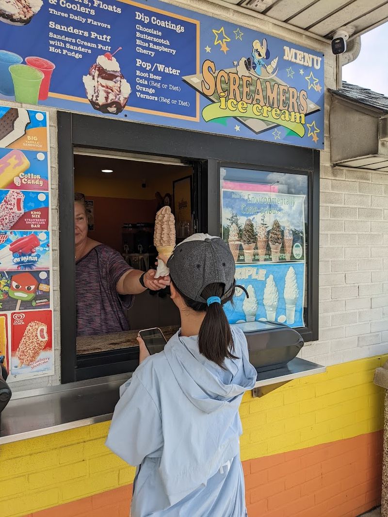 This Michigan Ice Cream Shop With A Horror Theme And Mini Golf Is Truly Unique 12 Friendly Staff and Fast Service That Keeps Lines Moving