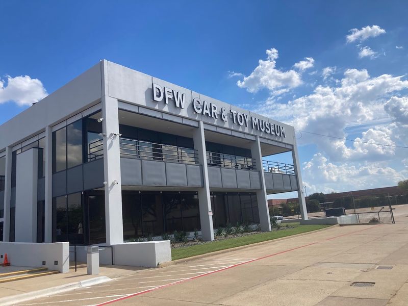 Friendly and Knowledgeable Staff and Volunteers