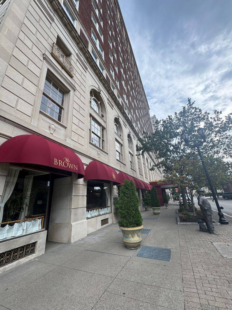 Lobby Bar & Grill at The Brown Hotel – Louisville, Kentucky