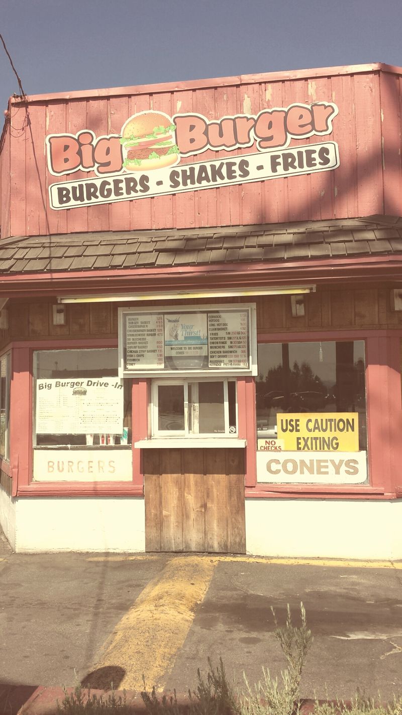 Big Burger Drive-In - Molalla, Oregon