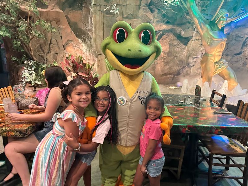 Balloon Artists Who Bring Extra Magic