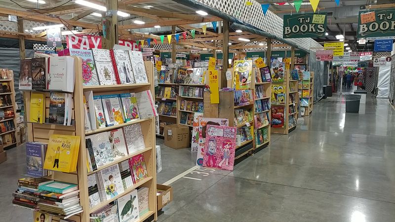 Ken's Books in the Annex