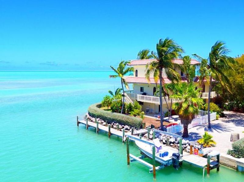 Florida Islands That Feel Far Removed From Everyday Life 4 Islamorada - Florida